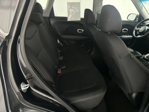 Used 2018 Kia Soul w/ Convenience Package FWD image 24