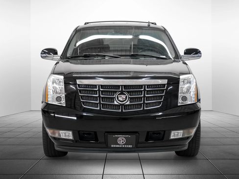 Used 2008 Cadillac Escalade AWD image 6