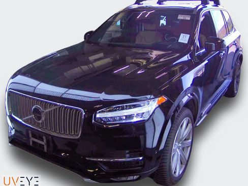 Used 2018 Volvo XC90 T6 Inscription w/ Convenience Package AWD/4WD image 10
