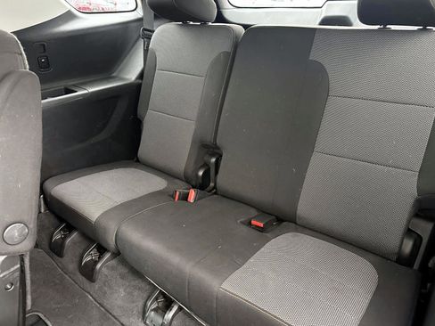 Used 2019 Chevrolet Traverse LT image 10