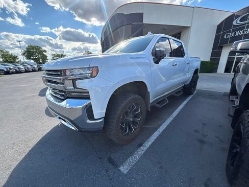 Used 2019 Chevrolet Silverado 1500 LTZ w/ LTZ Plus Package AWD/4WD image 2