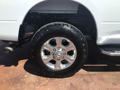 Used 2024 RAM 2500 Big Horn image 25