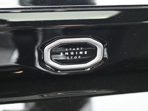 New 2026 Jeep Grand Cherokee L 4WD image 36