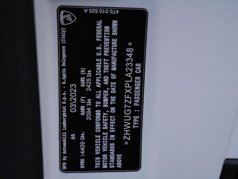 Used 2023 Lamborghini Huracan Sterrato image 29