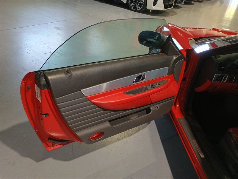 Used 2002 Ford Thunderbird RWD image 12