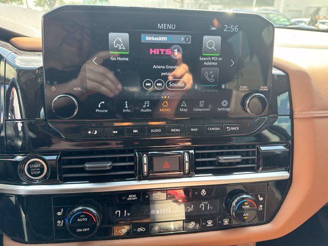 Used 2022 Nissan Pathfinder Platinum w/ Cargo Package AWD/4WD image 5