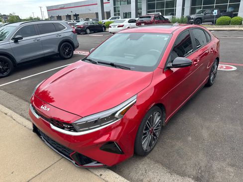 Used 2023 Kia Forte GT FWD image 2