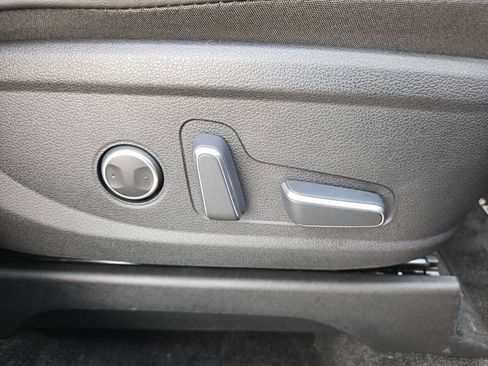 Used 2024 Hyundai Palisade Calligraphy image 28