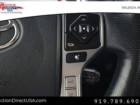 Used 2023 Toyota 4Runner Limited image 23