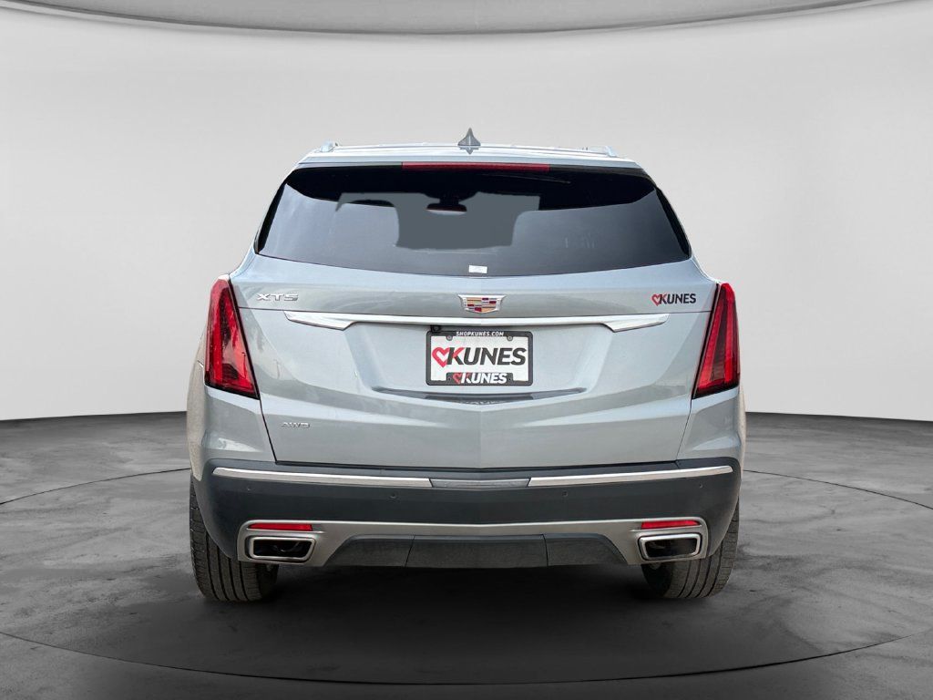 Used 2025 Cadillac XT5 Premium Luxury AWD/4WD image 8