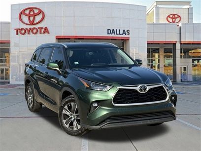 Used 2023 Toyota Highlander XLE