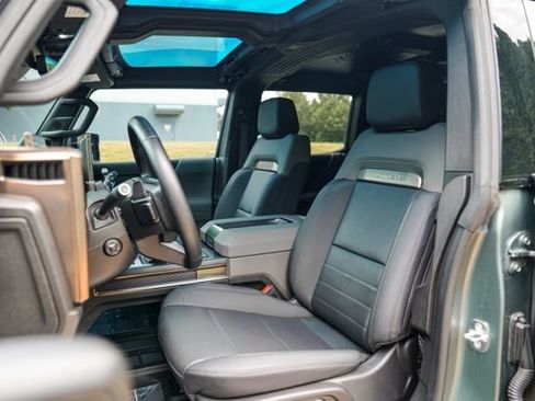 Used 2024 GMC Hummer EV 3X AWD/4WD image 41