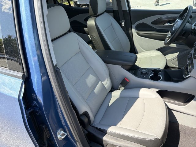 Certified 2024 GMC Terrain SLT w/ Infotainment Package II AWD/4WD image 29