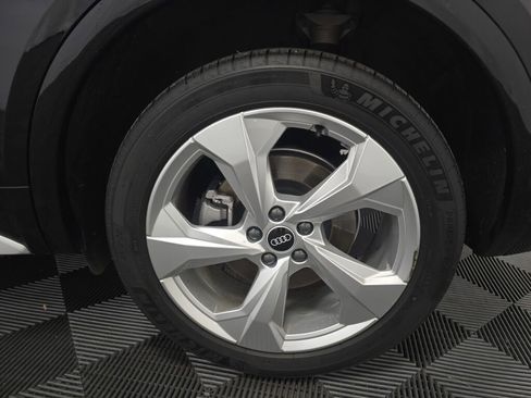 Used 2022 Audi Q5 2.0T Premium Plus w/ Premium Plus Package image 21