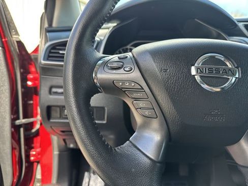 Used 2022 Nissan Murano SV image 16