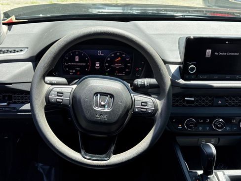 Used 2024 Honda Accord EX image 18