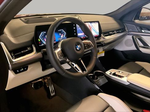 New 2026 BMW X2 xDrive28i w/ Technology Package AWD/4WD image 8