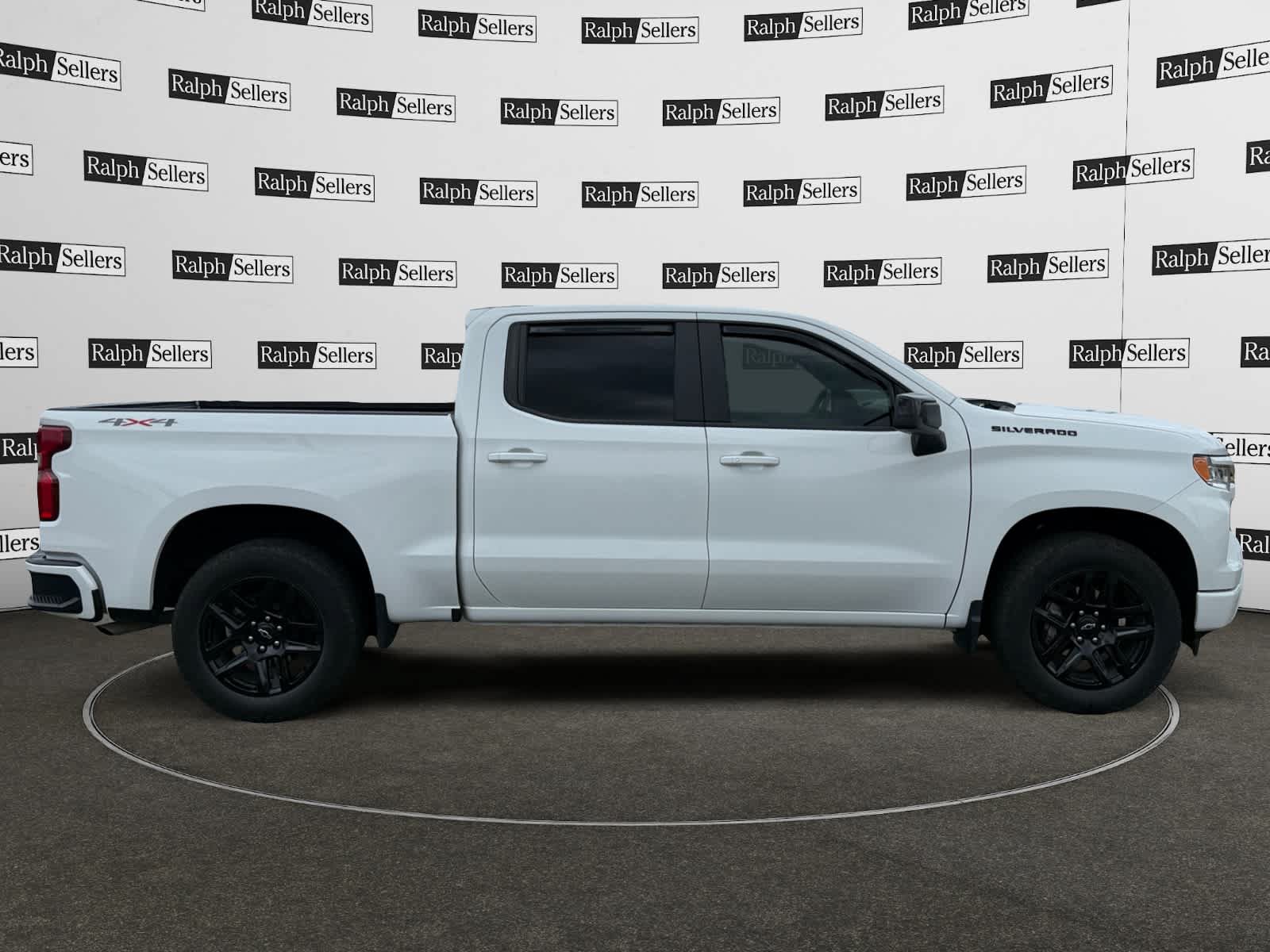 Used 2024 Chevrolet Silverado 1500 RST w/ Convenience Package II AWD/4WD image 7