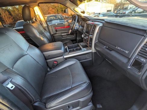 Used 2015 RAM 1500 Laramie w/ Convenience Group image 21