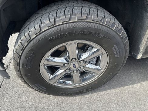 Used 2024 Ford F150 XLT w/ Equipment Group 302A MID image 10