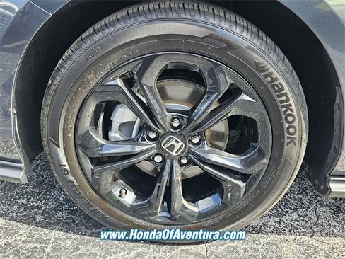 Certified 2025 Honda Accord SE image 14