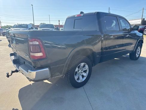 Used 2019 RAM 1500 Laramie AWD/4WD image 8
