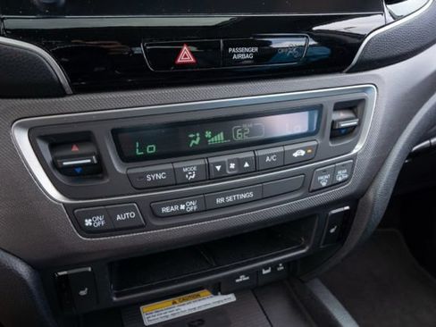 Used 2021 Honda Ridgeline RTL-E image 22