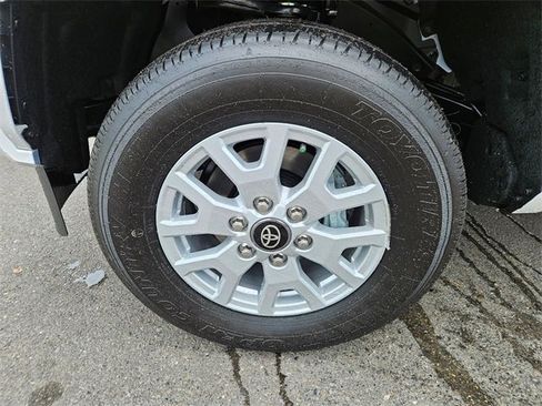 New 2025 Toyota Tacoma SR image 9