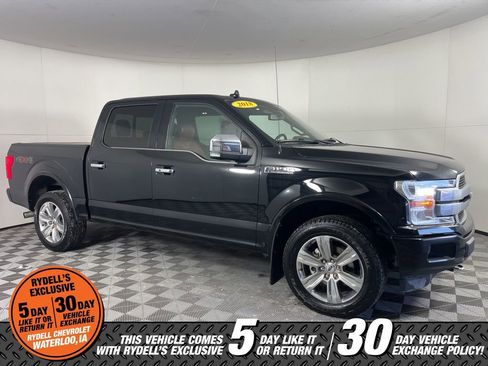 Used 2018 Ford F150 Platinum w/ Technology Package image 2