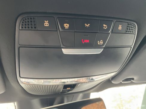 Certified 2022 Mercedes-Benz GLC 300 4MATIC w/ Premium Package Lite image 38