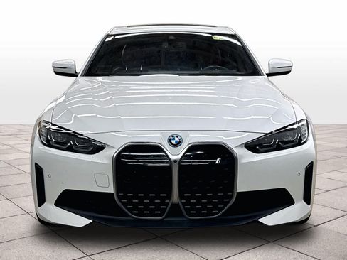 Used 2024 BMW i4 eDrive35 w/ Premium Package RWD image 3