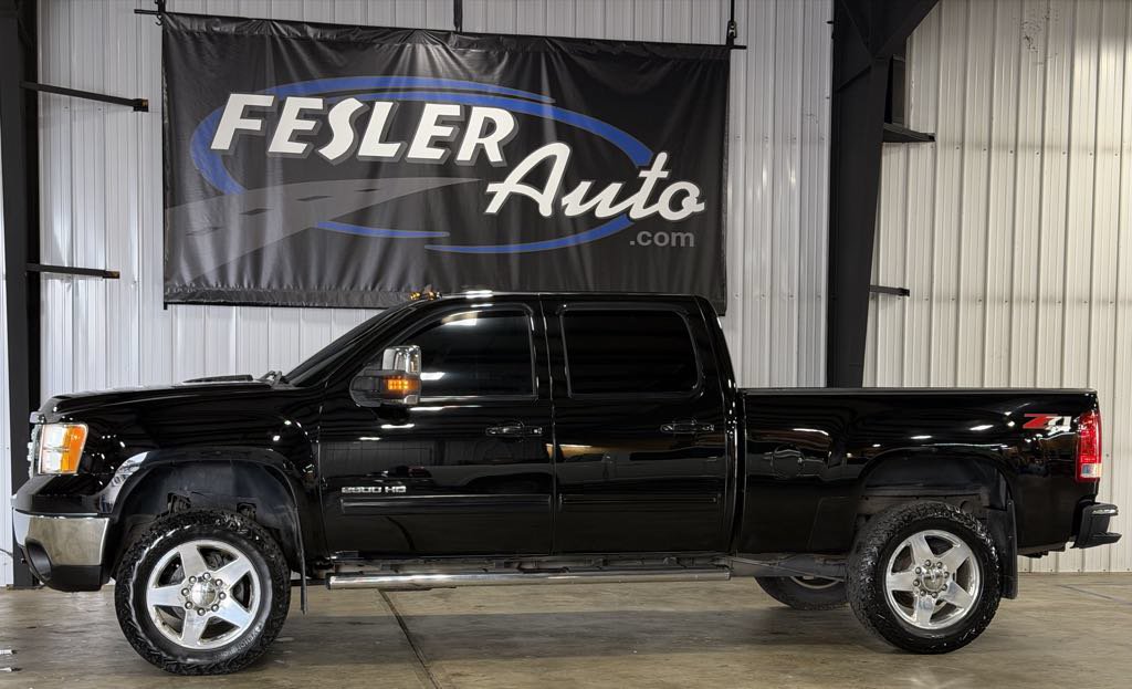 Used 2013 GMC Sierra 2500 SLT w/ SLT Convenience Package AWD/4WD image 34