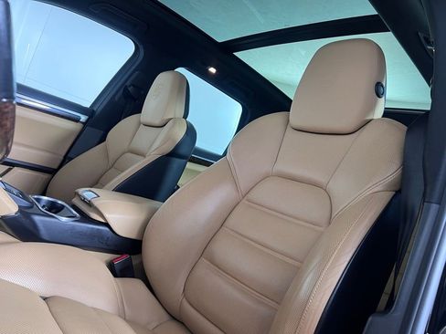 Used 2014 Porsche Cayenne Diesel image 5