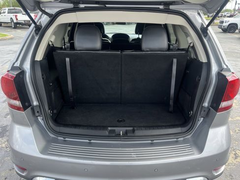 Used 2020 Dodge Journey Crossroad w/ Popular Equipment Group FWD image 13