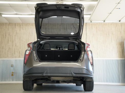 Used 2016 Toyota Prius Four Touring image 36