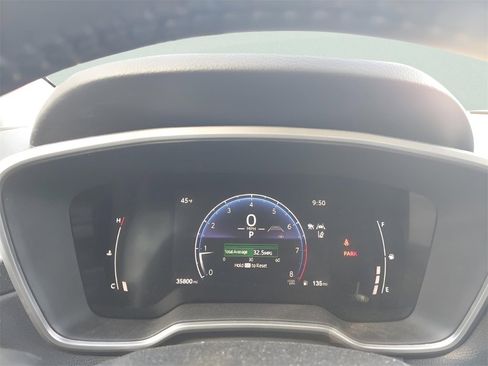 Used 2024 Toyota Corolla Cross XLE image 20