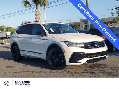 Used 2024 Volkswagen Tiguan SE R-Line