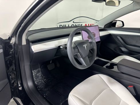 Used 2023 Tesla Model 3 Long Range AWD/4WD image 19