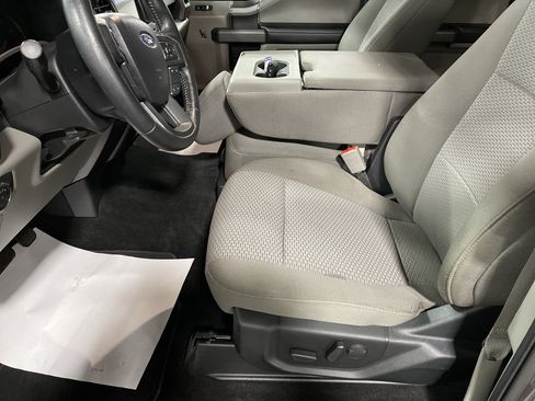 Used 2020 Ford F150 XLT w/ Equipment Group 302A Luxury image 12