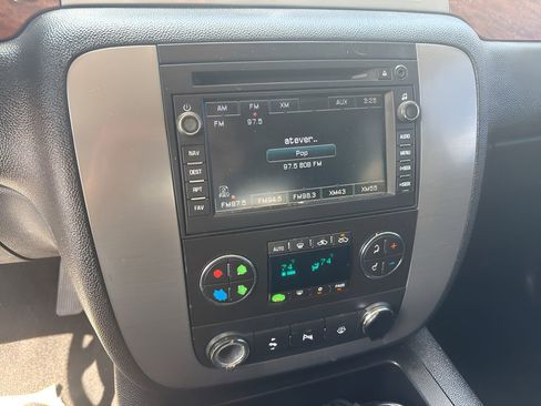 Used 2008 GMC Sierra 3500 SLT w/ Convenience Package AWD/4WD image 22