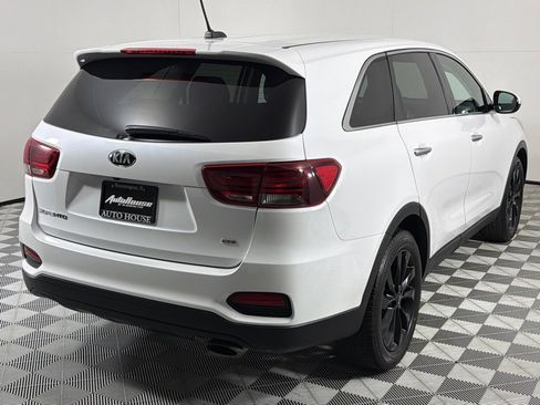 Used 2020 Kia Sorento L image 5