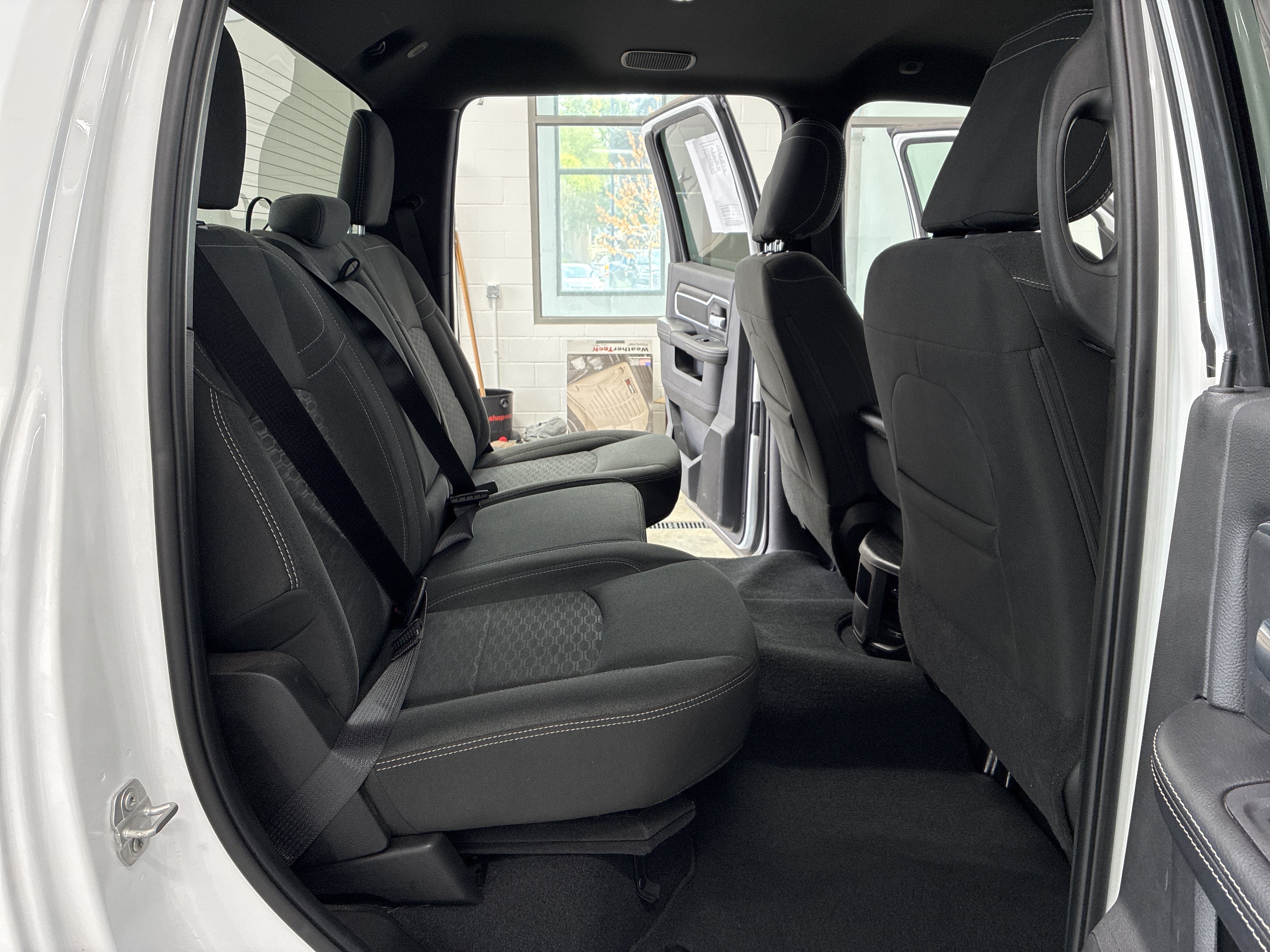 Certified 2025 RAM 2500 Big Horn AWD/4WD image 12