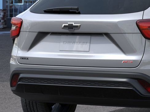 New 2026 Chevrolet Trax RS FWD image 15