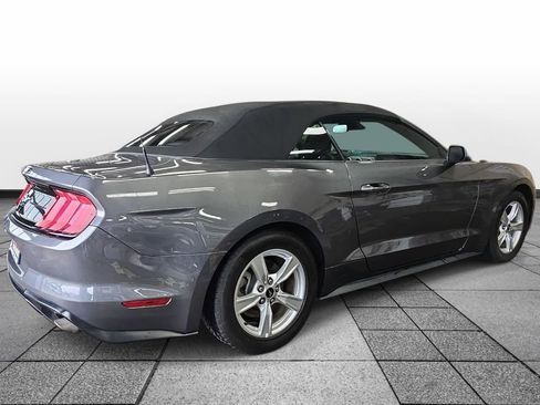 Used 2023 Ford Mustang Convertible RWD image 5