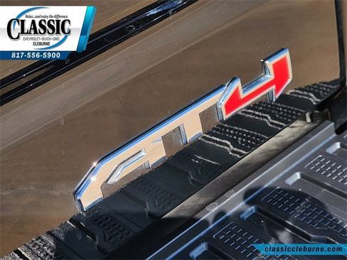 Used 2025 GMC Sierra 1500 AT4 w/ AT4 Premium Package image 13