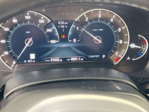 Used 2018 BMW 530i xDrive image 12