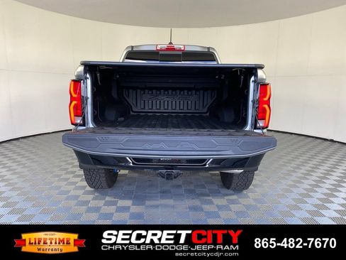 Used 2024 Chevrolet Colorado ZR2 AWD/4WD image 28