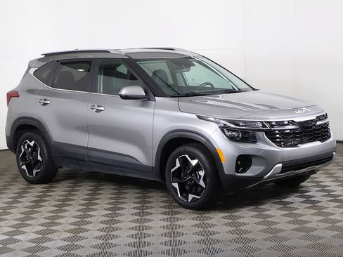 Used 2024 Kia Seltos EX AWD/4WD image 54
