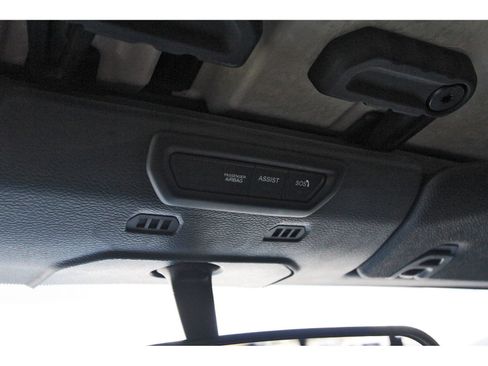 Used 2022 Jeep Gladiator Sport AWD/4WD image 25