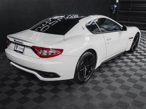Used 2015 Maserati GranTurismo Sport image 24
